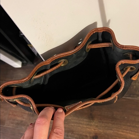 Dooney & Bourke Black and Brown Shoulder Bag - Picture 4 of 4